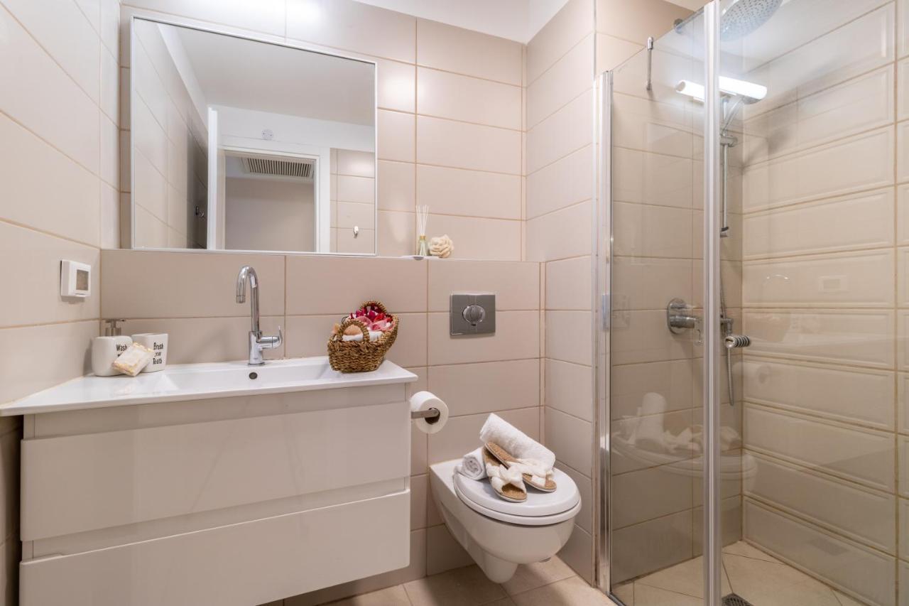 Luxury One-Bedroom Apartment/Parking In City Center القدس المظهر الخارجي الصورة