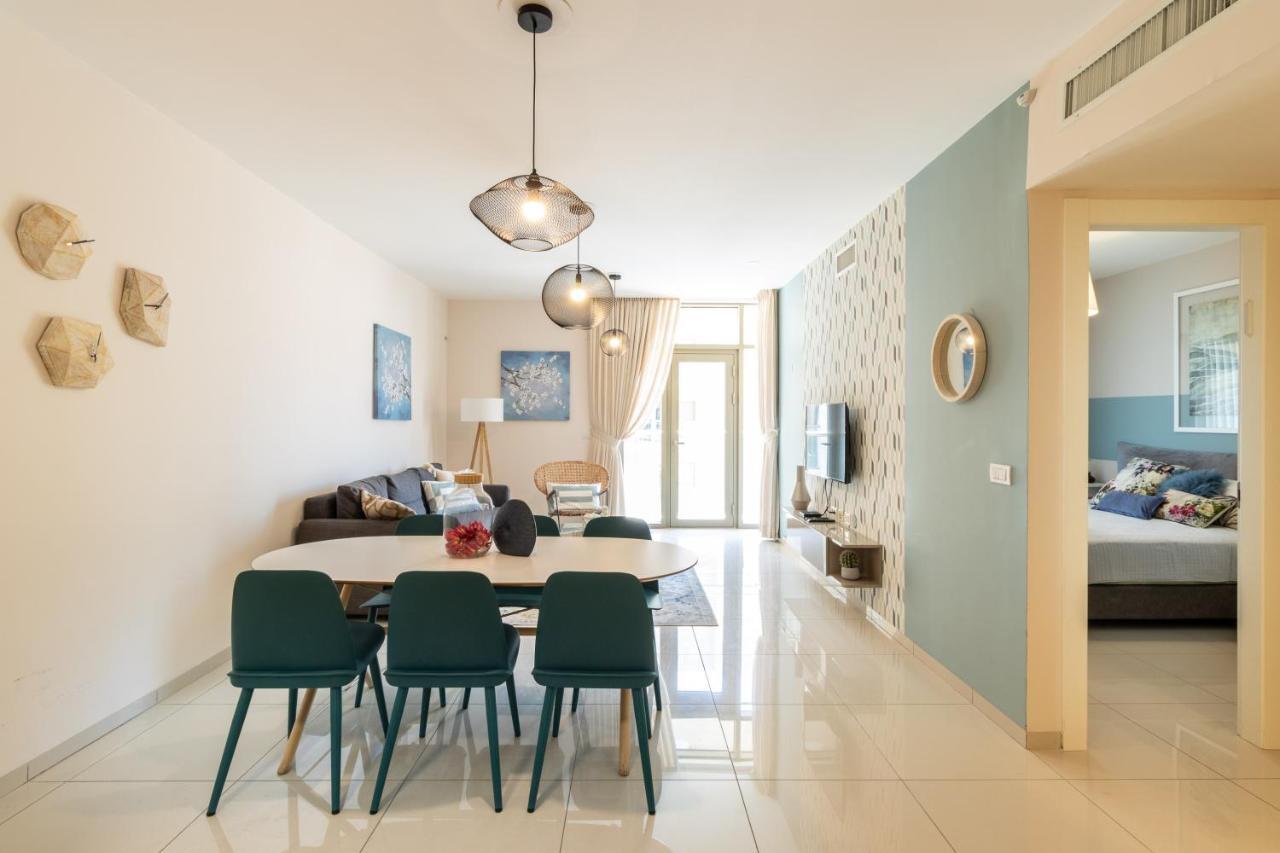Luxury One-Bedroom Apartment/Parking In City Center القدس المظهر الخارجي الصورة